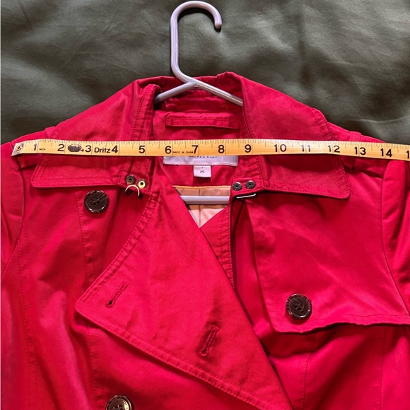 Make Me an Offer 😊 - GUC - Lovely Rain Trench - Picture 5 of 14